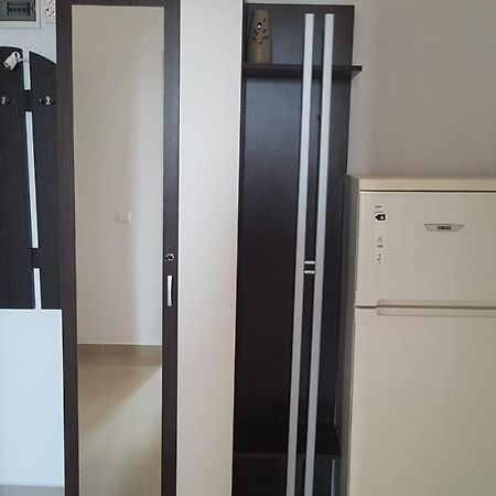 Apartament Teo Caransebes Bagian luar foto